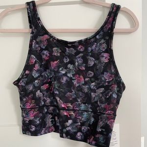 Lululemon power pivot top